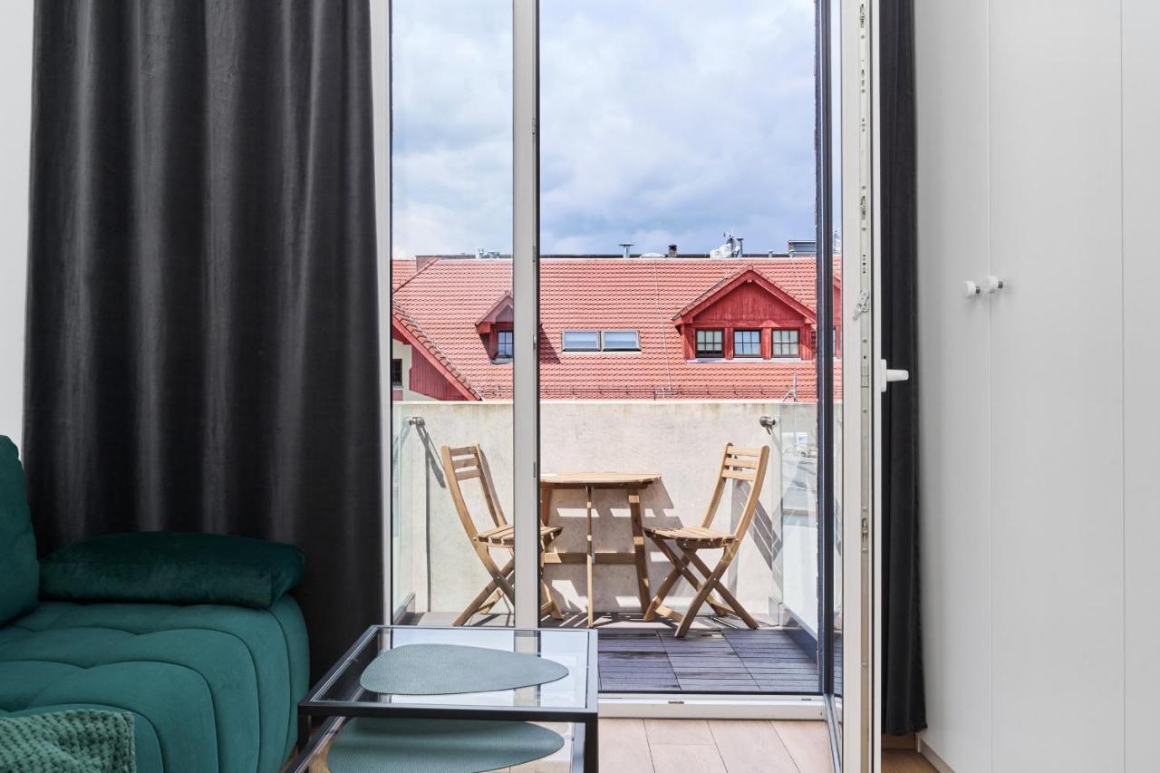 Apartment By The Oder River Wroclaw By Noclegi Renters Eksteriør bilde